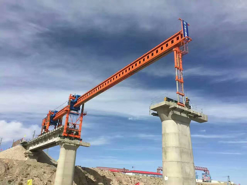 單梁式架橋機